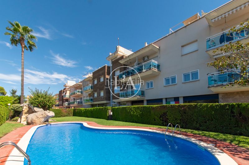 Foto 5b6dd194-0e7c-4c8e-ab84-3d1617e5f95c. Àtic amb aparcament piscina a Els Tallats - Mas Olivé Cambrils