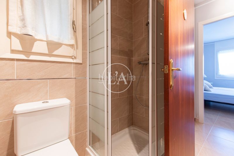 Foto 9863b2d5-8892-44a9-9521-e5e56563e828. Xalet amb piscina a La Dorada Cambrils