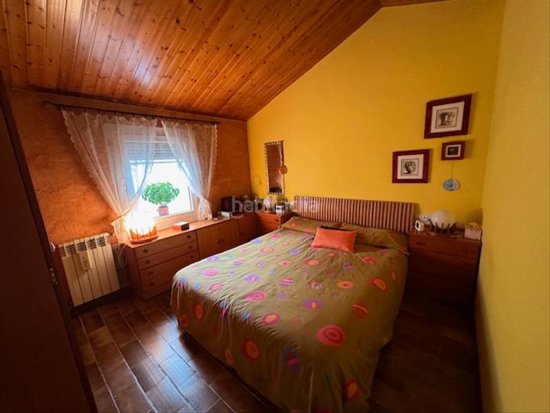 Foto c038df74-1e2c-4c47-9f0e-b70e093e519f. Maison avec parking dans Manlleu