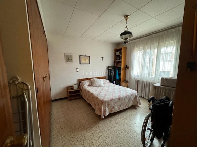 Foto cbc7158a-02a9-4da0-9f93-d98be425657a. Maison avec parking dans Manlleu