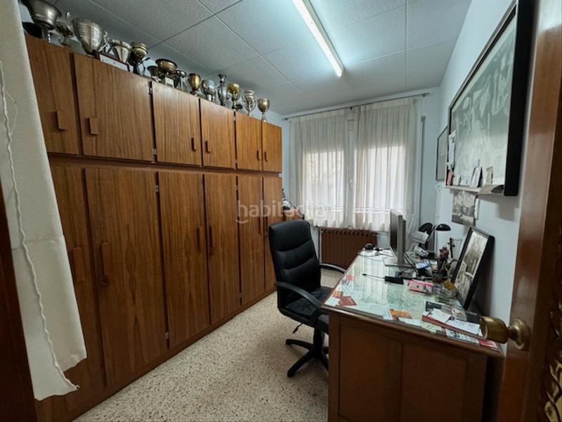 Foto f0825c12-e5b8-49dd-8a63-766a55d57618. Maison avec parking dans Manlleu