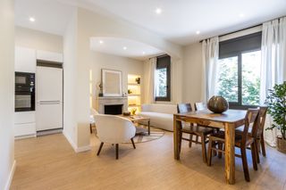 Appartement  Carrer dels ferroviaris 8. Propietat de 4 habitacions al barri de sant pere