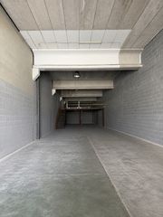 Lloguer Nau industrial a Carrer de gèminis 70. Nave industrial en alquiler en terrassa – calle géminis, 7