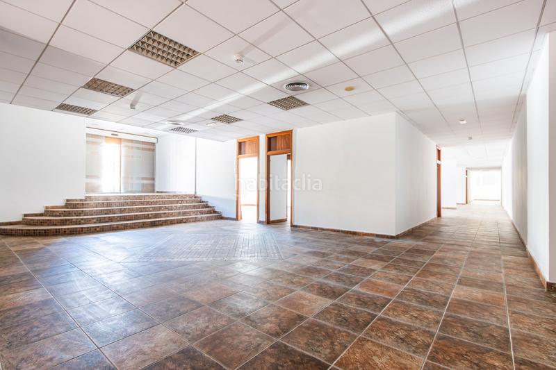 Foto 12c6ecbc-9cd0-4712-8b72-e89fd728ccc2. Local commercial dans Zona Esportiva Terrassa