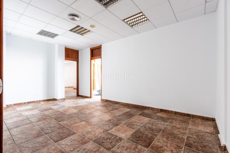 Foto 2ea9c7d7-7b9c-41ac-8933-d1465a70cb60. Local commercial dans Zona Esportiva Terrassa