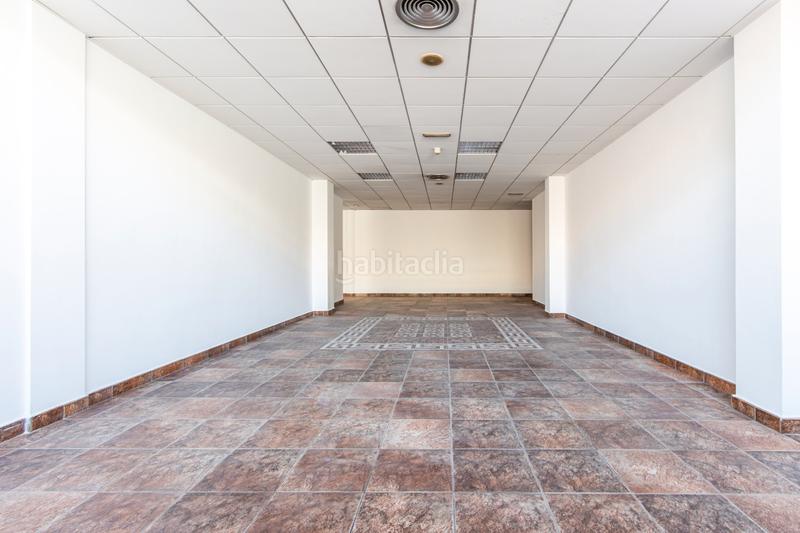 Foto 89fe0e85-2be1-43a6-bbae-26a015346dd4. Local commercial dans Zona Esportiva Terrassa