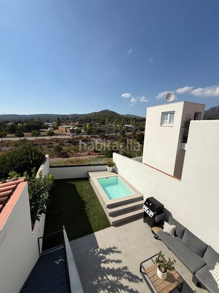 Foto b10ff016-d990-4206-b2f2-ac5d349006e2. Casa amb xemeneia calefacció aparcament piscina a Matadepera