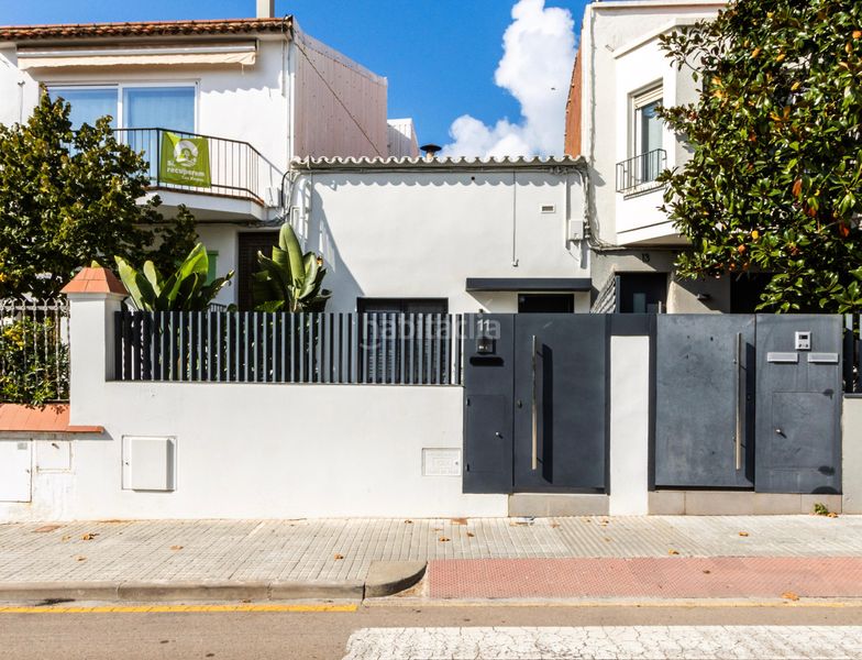 Foto f67ddd78-e652-4668-9a70-915ecdcc3f54. Casa amb xemeneia calefacció aparcament piscina a Matadepera