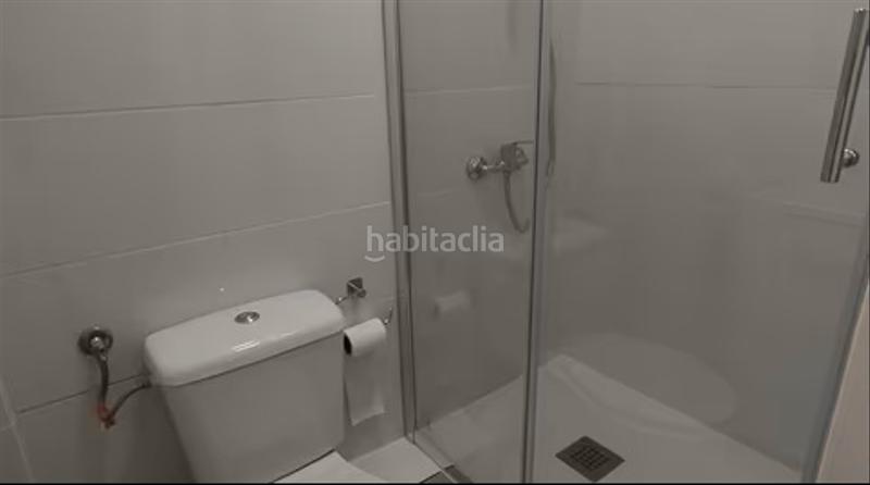 Foto c59aaaf1-7ab0-415f-9416-4fd5402a121e. Miete etagenwohnung in La Torrassa Hospitalet de Llobregat (L´)