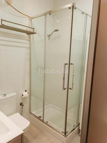 Foto 75841220-fc2a-45b2-ba1c-f1c2529c442b. Miete etagenwohnung in Sants-Badal Barcelona