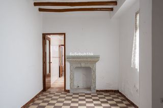 Casa adossada a Centro