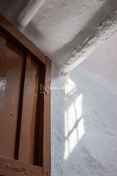 Foto c091efeb-b2df-4ced-a2f5-a5de017ef978. Casa adosada en Centro Antequera