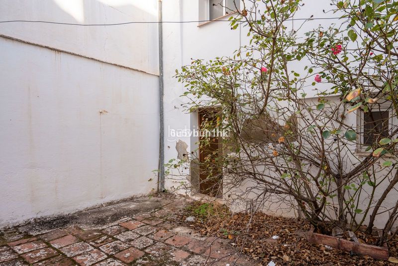 Foto e1b8d4e6-a1d8-4126-9248-07e8243ab074. Casa adosada en Centro Antequera