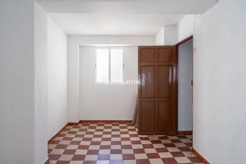 Foto e1bf8e9c-6bfe-4d29-b7ff-c4c6762ded70. Casa adossada a Centro Antequera