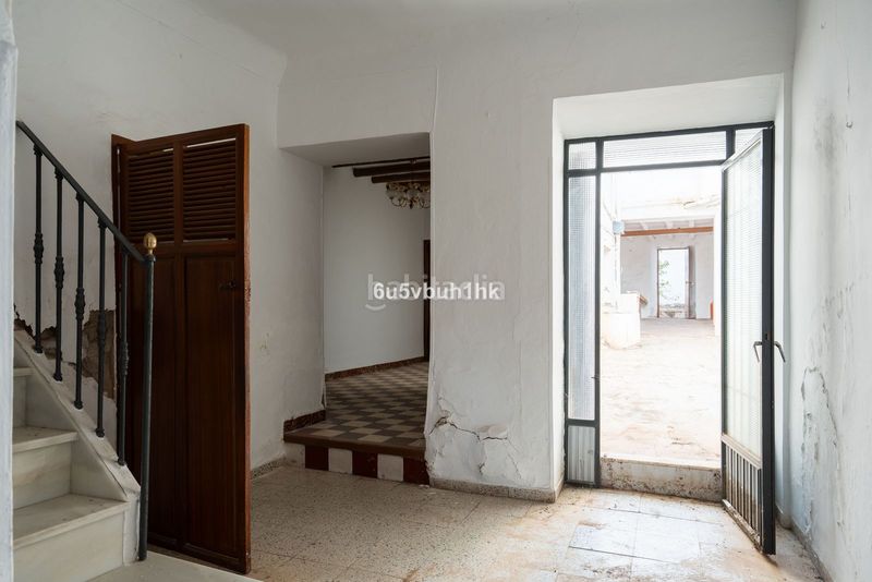 Foto ea89d5fb-da4e-48c5-9d8d-f8706244037b. Casa adossada a Centro Antequera