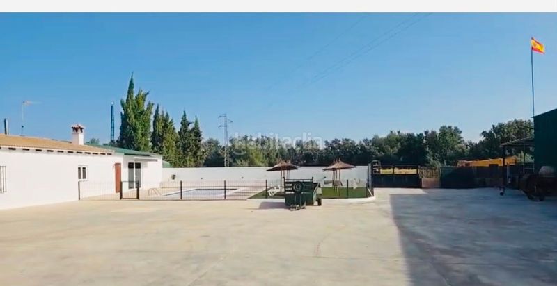 Foto 444eaf8b-60b4-481c-815b-c585b65a543a. Casa amb aparcament piscina a Monturque