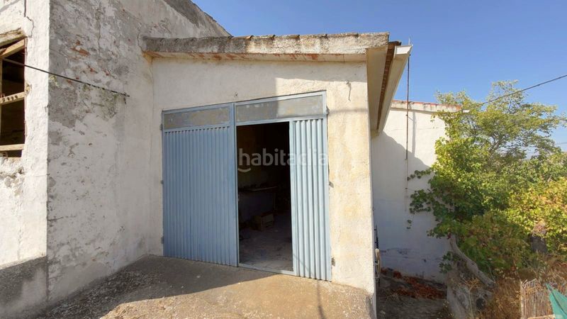 Foto b5e57686-4a56-4405-baeb-80c2e22e76ca. Casa amb aparcament a Alcaudete