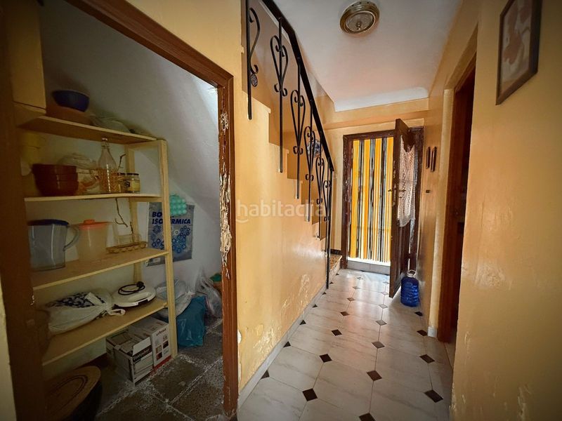 Foto 45985441-7fc7-41bd-89d2-22e4fd748451. Casa adosada en Iznájar