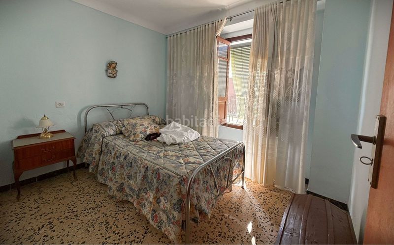 Foto ba9c44a6-ec18-4dba-93e0-e1b811216628. Casa adosada en Iznájar