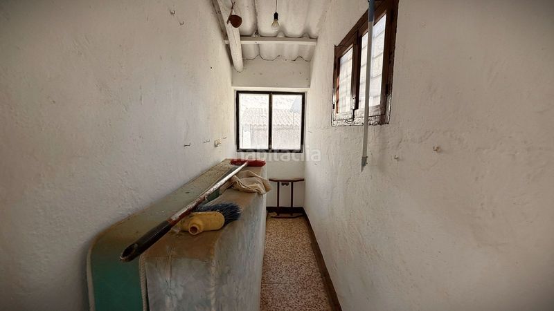 Foto d43f5daf-f8b7-45fa-a27b-edcd8ae43e70. Casa adosada en Iznájar