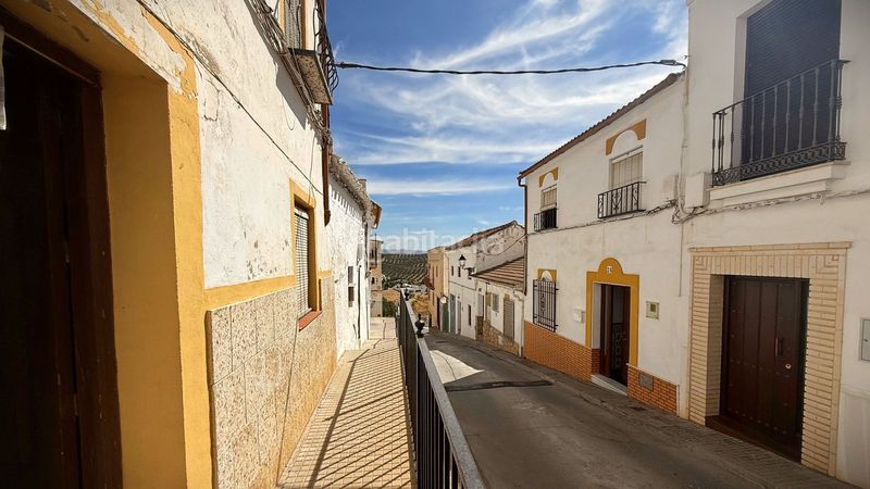 Foto d4e33d40-d929-453b-a891-d7f663260ea1. Casa adosada en Iznájar