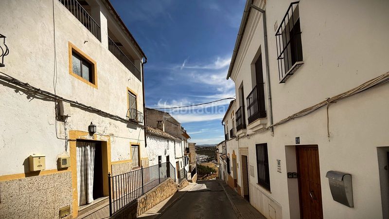 Foto e1b8bf12-6281-44ec-a818-49e7b0412b16. Casa adosada en Iznájar