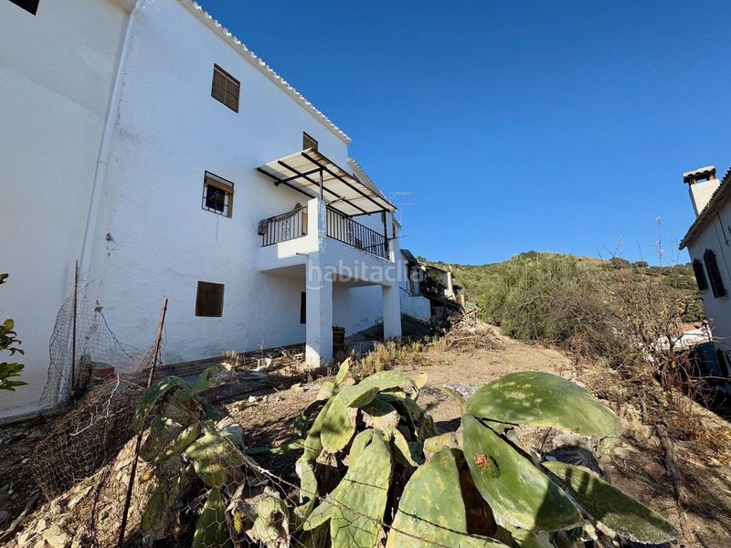 Foto 4ea24e92-0dff-4475-9162-48190f5827d8. Masía en Iznájar