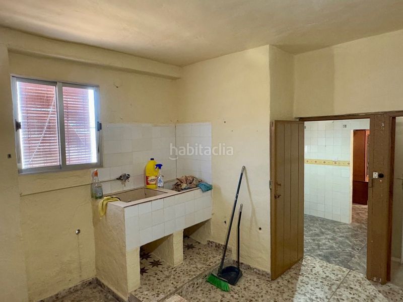 Foto ba467c1c-9008-4f86-8361-84d45b4b45ba. Masía en Iznájar