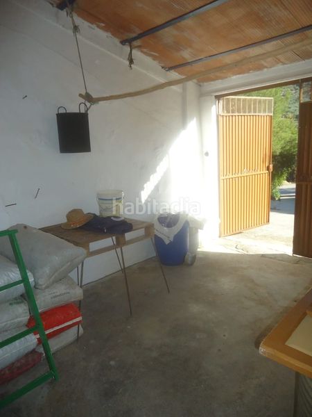 Foto c7b72f7c-9f78-451f-a491-6725fbd24fdd. Masía en Iznájar