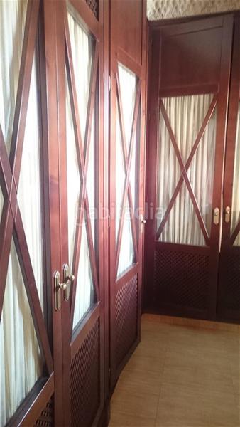 Foto 435c8b8f-63e6-4daa-bba1-adad45e88bb9. Chalet avec parking piscine dans Zona Centro Comercial Torrequebrada Benalmádena