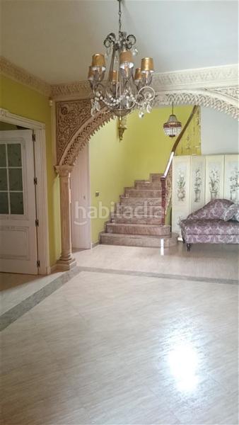 Foto 1a8fb354-5151-4c04-838c-51c3ec0f8fcc. Chalet en Zona Centro Comercial Torrequebrada Benalmádena