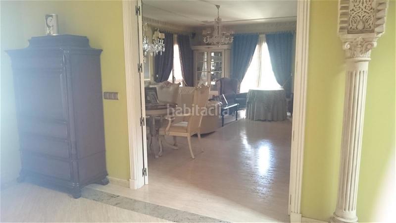 Foto 037c172c-0c12-4135-a32c-f972d278c550. Xalet amb aparcament piscina a Zona Centro Comercial Torrequebrada Benalmádena