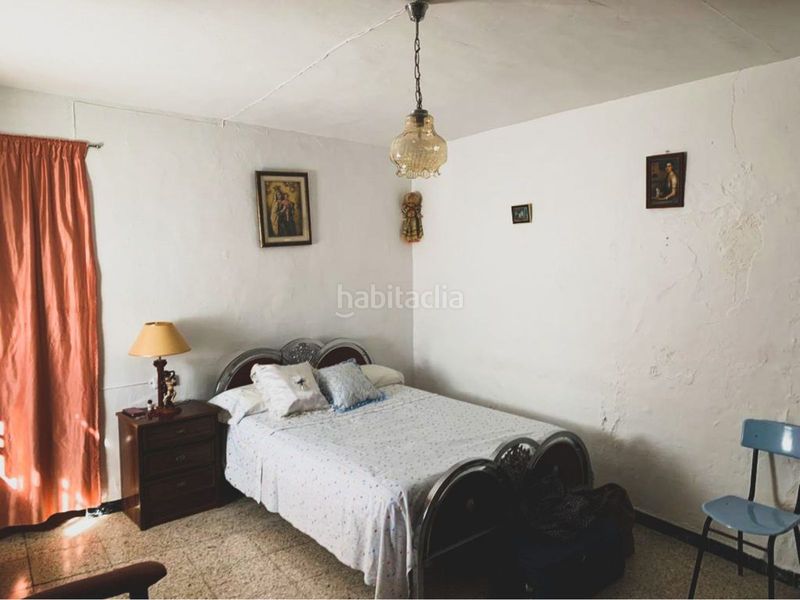 Foto 9a79a64b-4981-425c-b8a5-941b0757ad99. Casa adossada a Rute