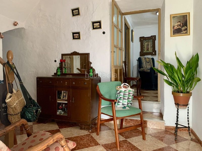 Foto 2ac31f32-0ee7-4969-9dbb-2ff391959b2d. Casa adossada a Iznájar