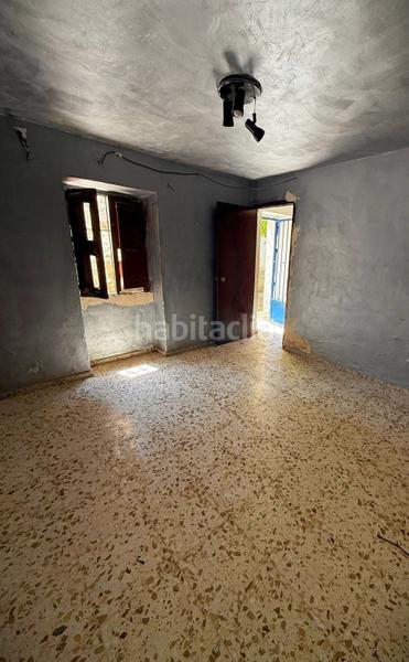 Foto 00fa68df-d641-4734-87e3-86d52f6299a9. Casa adossada a Alfarnate