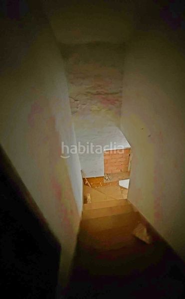 Foto 664e6e22-117a-4dd4-9fa2-5c4de39adf03. Casa adossada a Alfarnate