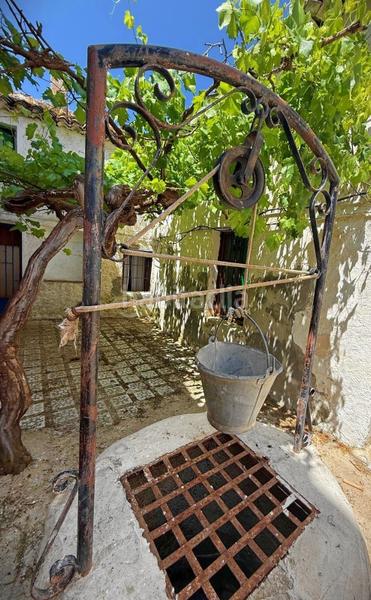 Foto e09be620-63de-4c94-a4b3-6bf65a78150b. Casa adossada a Alfarnate