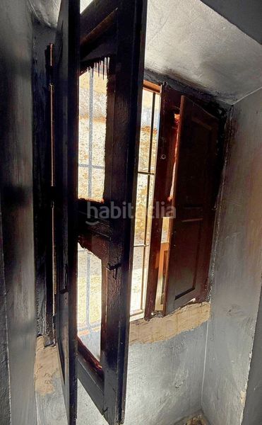 Foto e10df1c6-1dd8-4d7c-a6da-dee22f72a7e9. Casa adossada a Alfarnate