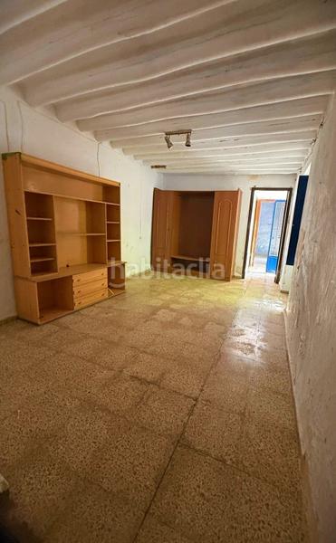 Foto f5011bdf-e40e-4c03-9b79-7e85bccb1655. Casa adossada a Alfarnate