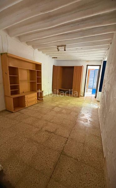 Foto fad0e29c-b37a-434e-ae10-1ae32edc3a7f. Casa adossada a Alfarnate