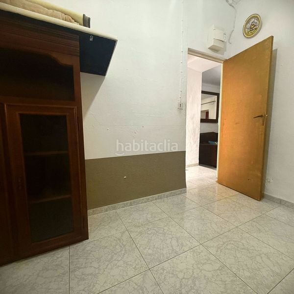 Foto 04ef32b3-37ee-4647-82fa-0d27d7af8bbd. Casa adossada a Alameda