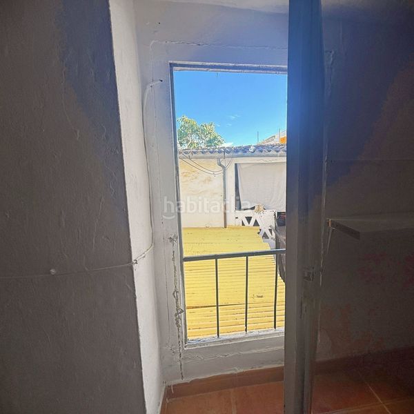 Foto 1c4e65b5-888f-44fe-86b5-fcc688464bc1. Casa adossada a Alameda