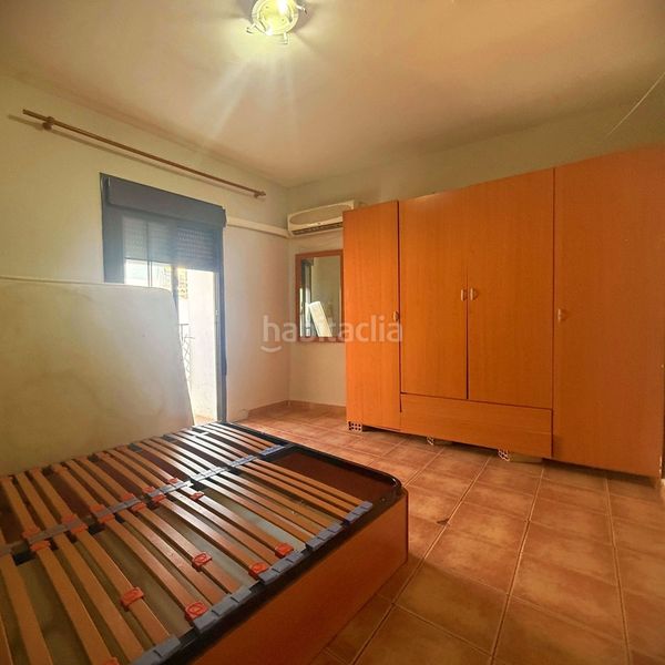 Foto 3969779a-905e-4b31-bba9-41f0abe090a7. Casa adossada a Alameda