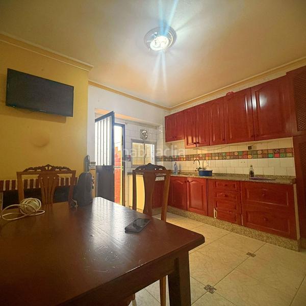 Foto c0c85c14-47af-445d-83f5-33a1b6e178b2. Semi detached house in Alameda