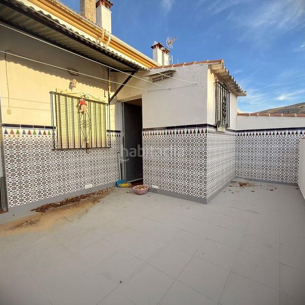 Foto 0c0c629d-ff77-4fcf-baae-41e7032bacfe. Casa adossada amb piscina a Almargen