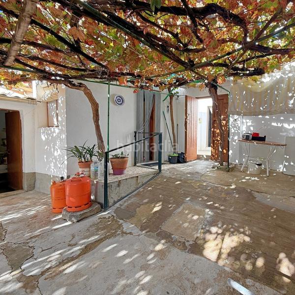 Foto 5d16b2ec-0d7c-48f9-a806-cfb34d8efd16. Semi detached house with parking in Iznájar