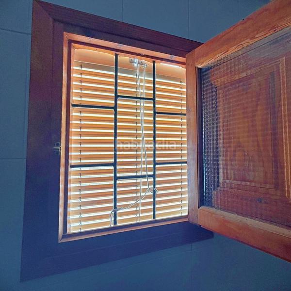 Foto 68aa9e71-a083-4d3f-8450-ddd40afaca8d. Semi detached house with parking in Iznájar