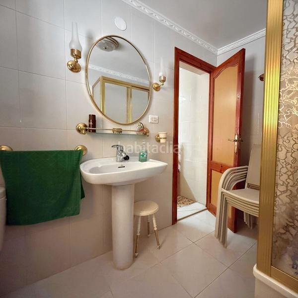 Foto 7b2f0c38-fc2d-43b0-929b-a2971b4d9c54. Semi detached house with parking in Iznájar