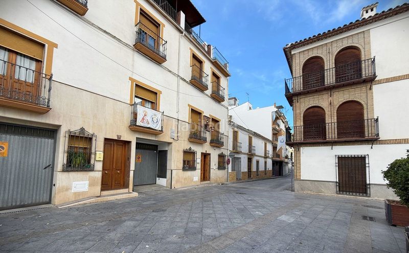 Foto 3738d0bf-a6f4-4f9b-abb1-a93074c704d1. Casa adossada a Iznájar