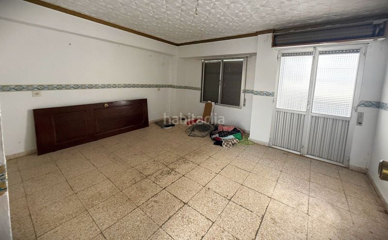 Foto c0d1e985-d60e-45e5-bf5d-06544f9d6357. Casa adossada a Iznájar